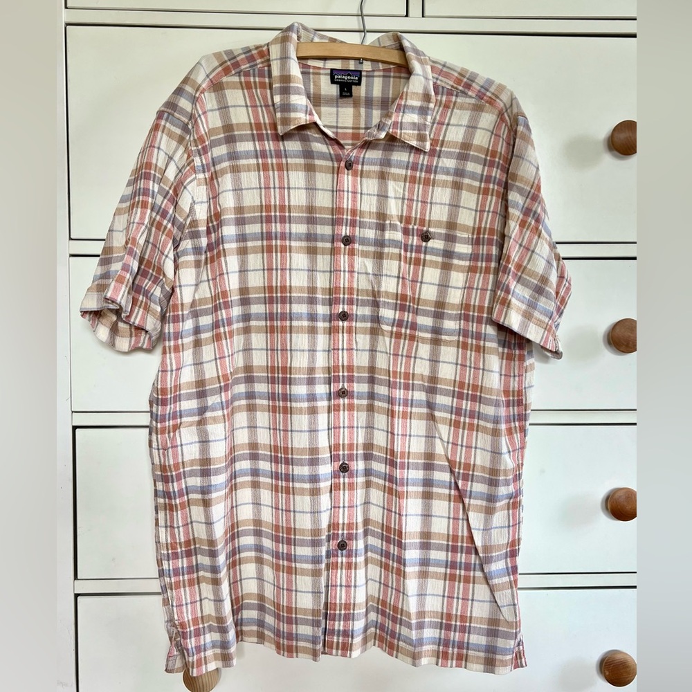 Patagonia Organic Cotton Button Down Shirt Men’s Large